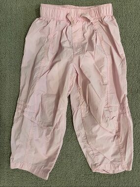 🩷 Targets Grayson Mini 4T Nylon Light Pink Elastic Waist Cargo Capris